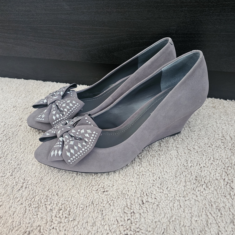 BCBG Gray Wedge Heels with Bow Accent